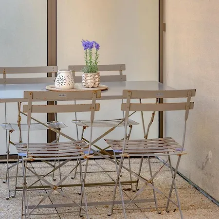 Apartament Dalikyda - L'urbain - Private Parking - Balcony Hawr